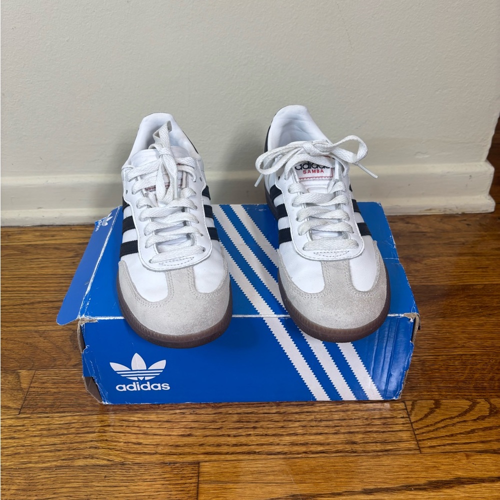 Adidas Samba Classic Indoor Soccer Shoe 4 Youth